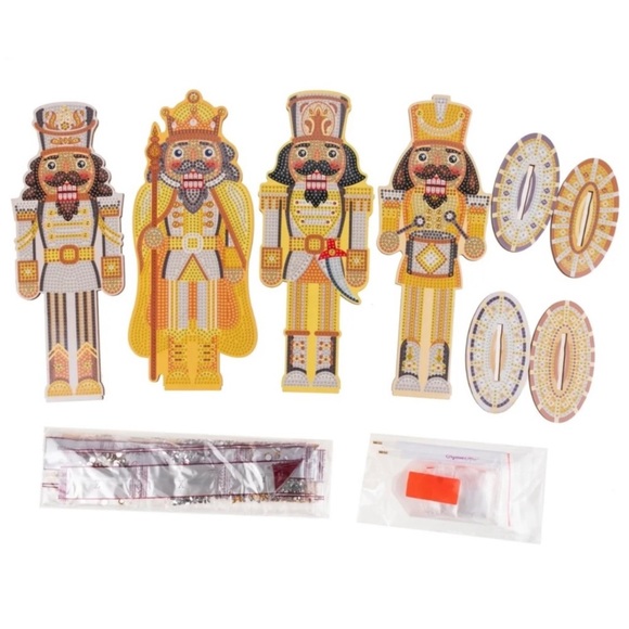 Craft Buddy Crystal Art Modern Nutcrackers Kit - Picture 1 of 6
